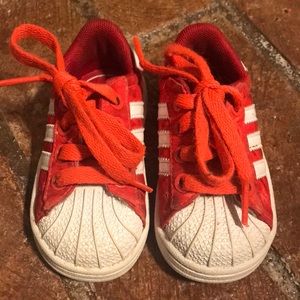 Shell toe Red & White Kids Adidas - US Kids 5